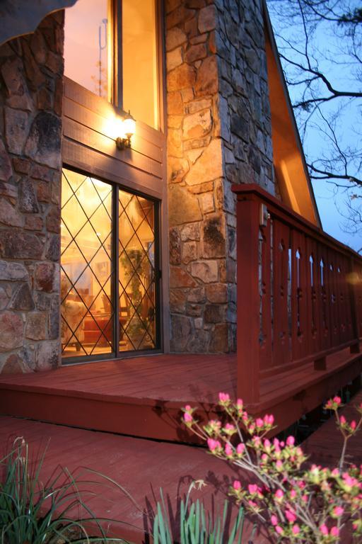 The Foxtrot Bed And Breakfast Gatlinburg Bagian luar foto