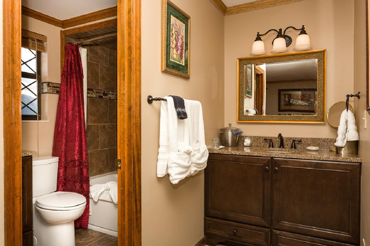 The Foxtrot Bed And Breakfast Gatlinburg Bagian luar foto